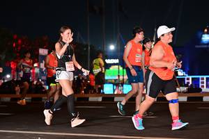 BIB: 2833
                            <button type="button" onclick="openModal(15274822)" class="btn btn-primary btn-sm float-right btn-popup" data-toggle="modal" data-target=".modal-high-quality">
                        <i class="fas fa-shopping-cart"></i> Add to Cart
                    </button>
                                            <button type="button" onclick="isThisMe(15274822, true)" class="btn btn-success btn-sm float-right btn-popup btn-isme hidden" data-toggle="tooltip" data-placement="bottom" title="นี่คือรูปของคุณใช่ไหม คลิกที่นี่เพื่อเอาเข้าอัลบั้ม">
                        <i class="fas fa-plus"></i> Add to album
                    </button>
                    <button type="button" onclick="isThisMe(15274822, false)" class="btn btn-warning btn-sm float-right btn-popup btn-isnotme hidden">
                        <i class="fas fa-ban"></i> Remove from album
                    </button>